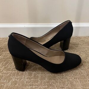 Donald/ Pliner Black Heels Size Women’s 9